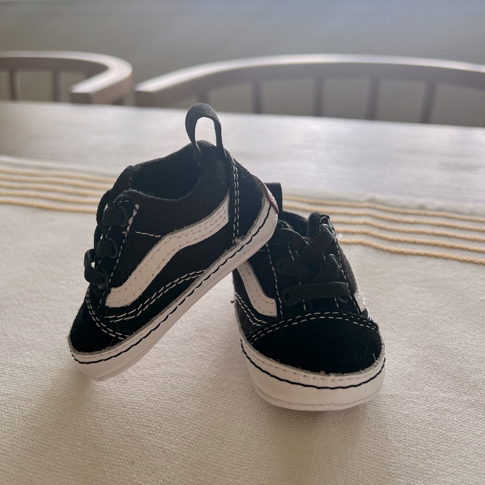 Vans Old Skool Crib shoe! 🖤